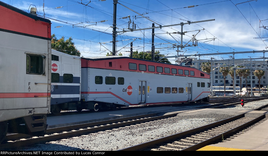 Caltrain 117